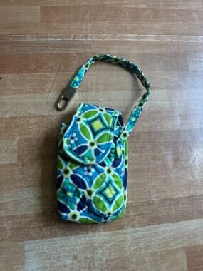 Retired Vera Bradley Tech Case / Clip-On Pouch in Daisy Daisy